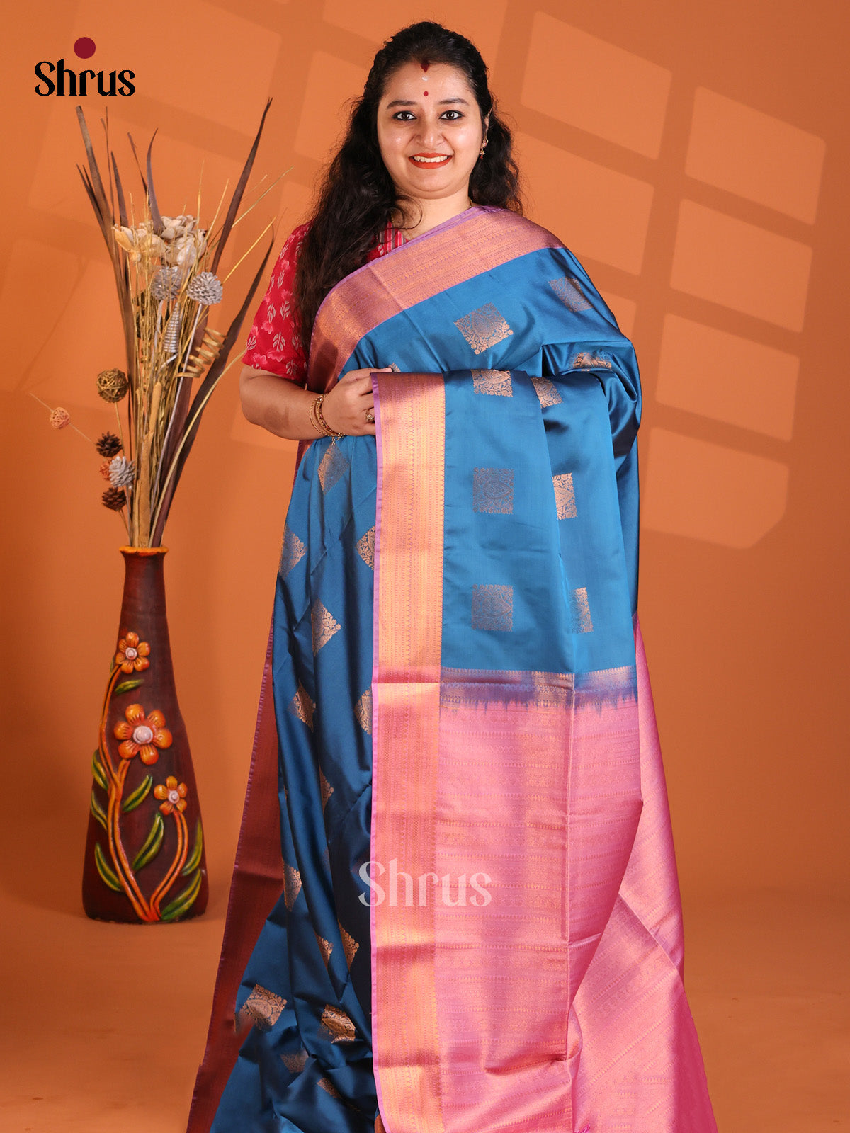 Blue & Pink - Korvai Semi Kanchipuram saree - Shop on Shrus.com