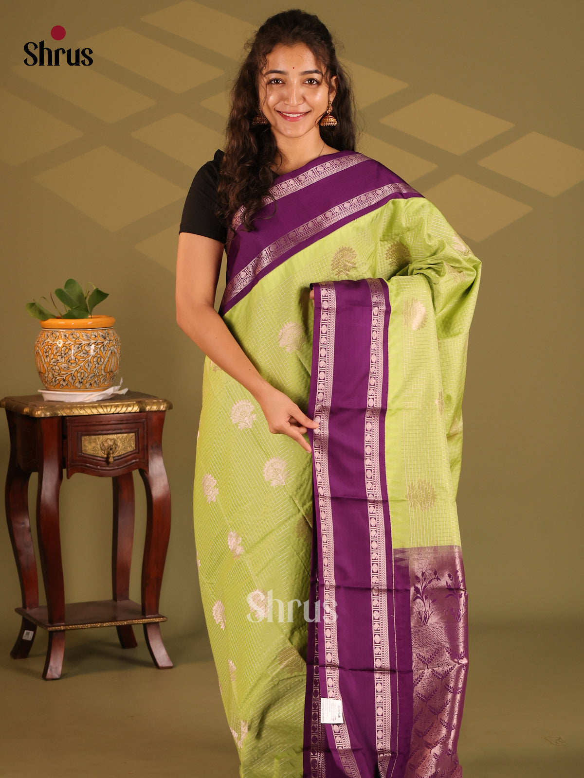 Lite Green with Vadamalli- Semi Kanchipuram Saree - Shop on Shrus.com
