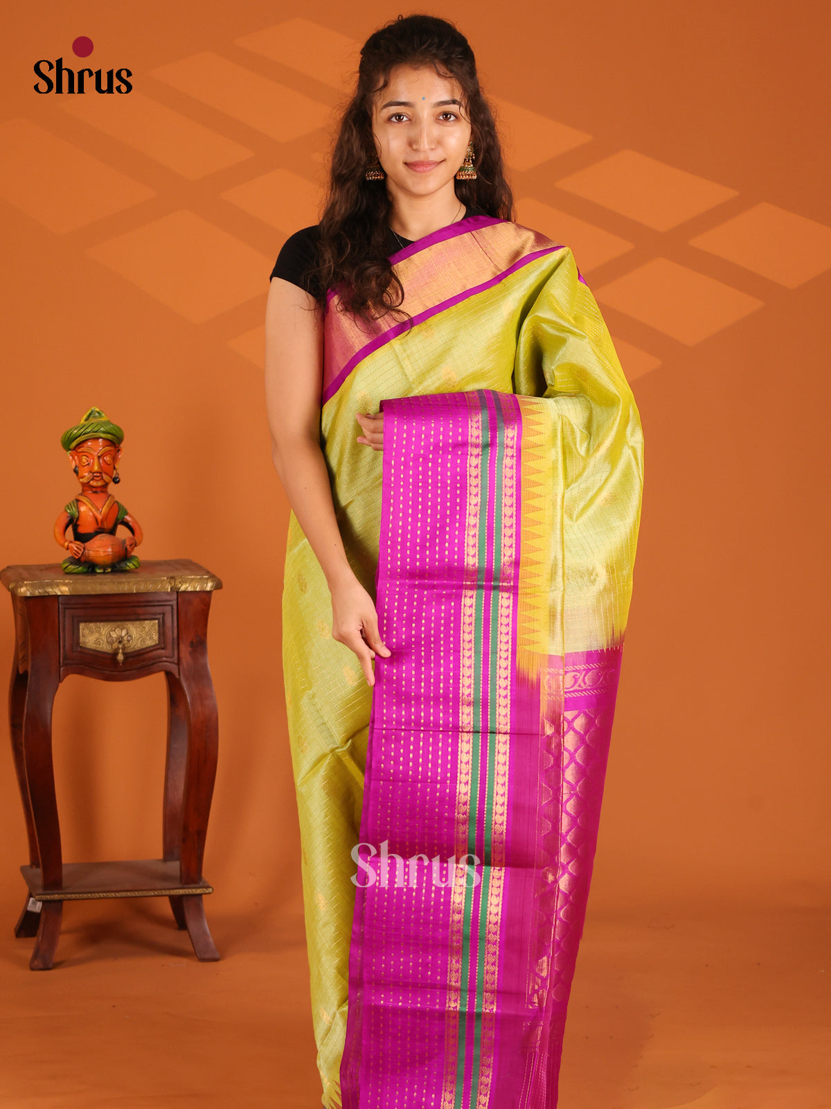Serene Lite Green Silk Cotton Saree with zari checks, buttas , Majenta brocade pallu - Shop on Shrus.com