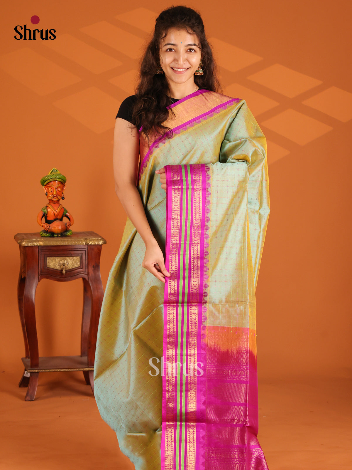 Classy Pista green Silk Cotton Saree with zari kattam , Majenta zari border - Shop on Shrus.com