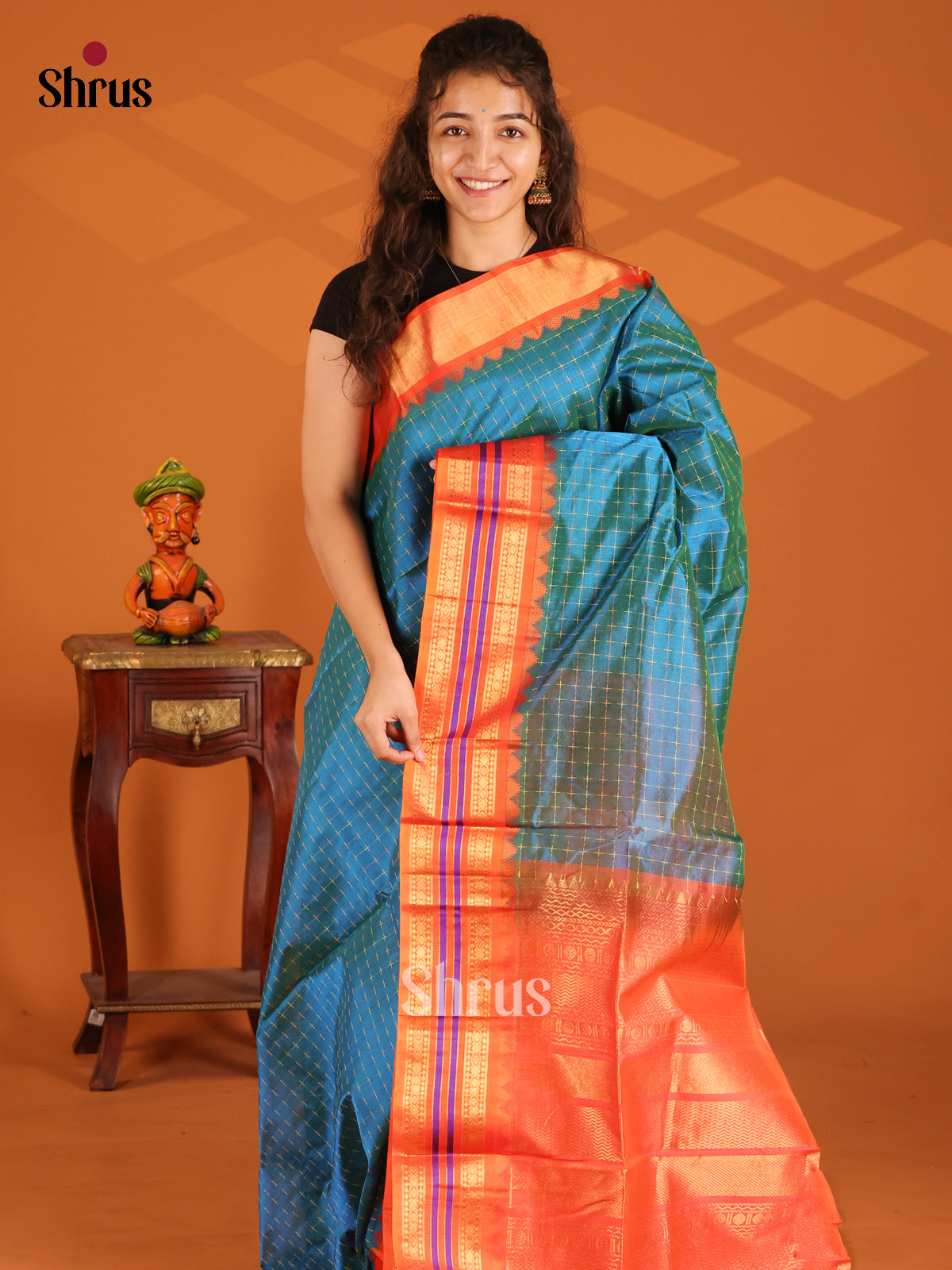 Vibrant Blue Silk Cotton Saree with zari kattam , contrast zari woven pallu - Shop on Shrus.com