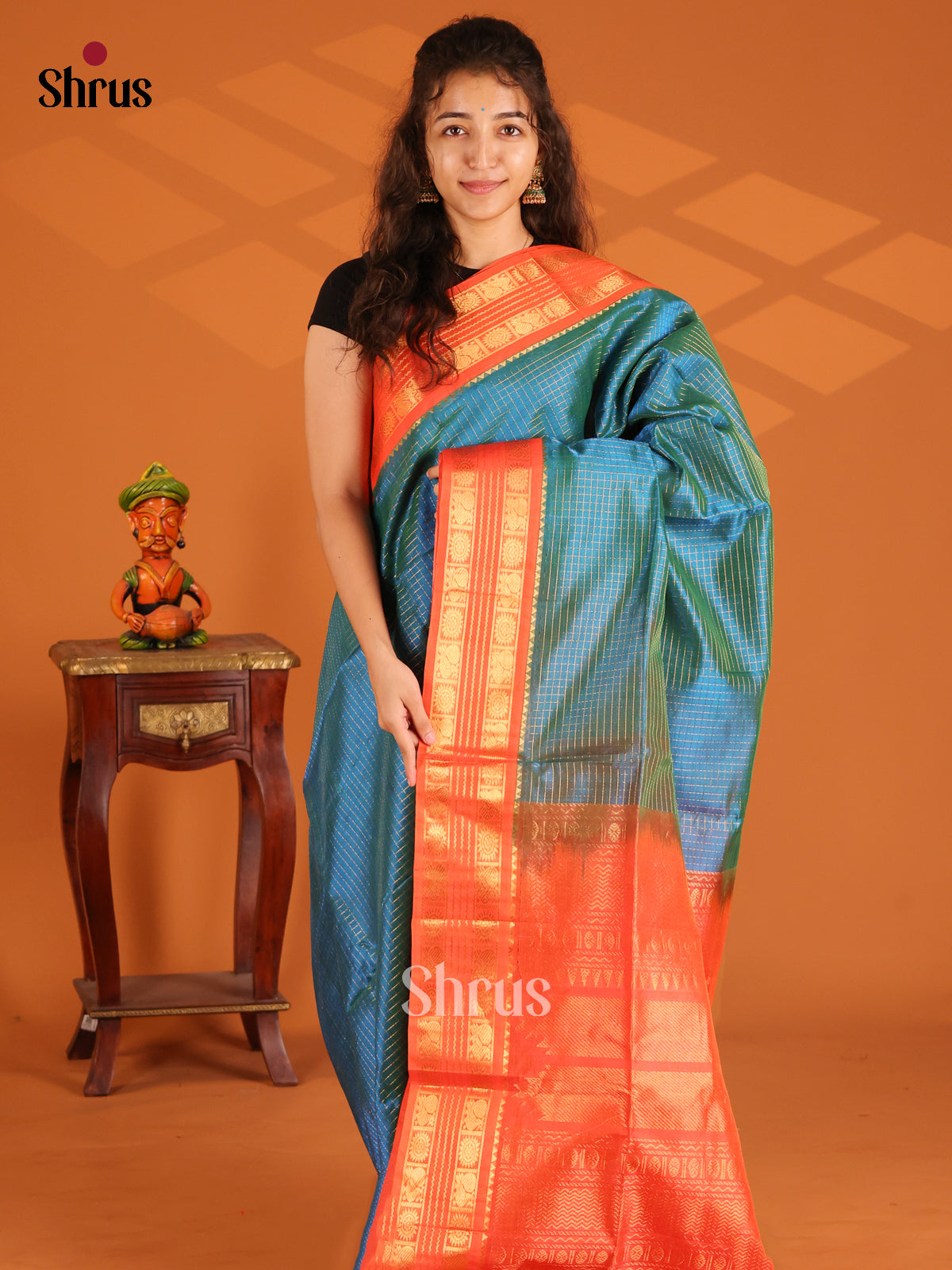Classy Blue Silk Cotton Saree with gold zari podi kattam , Red rettaipet border - Shop on Shrus.com
