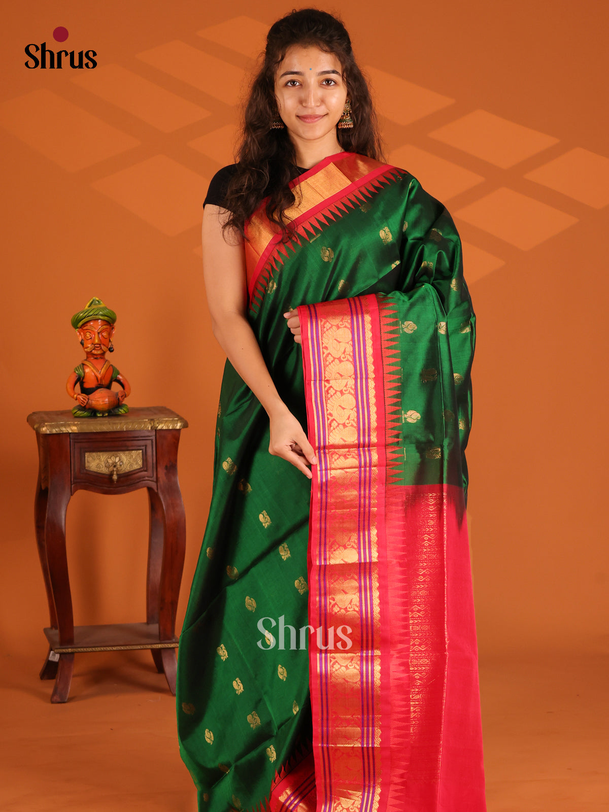 Classy Green Silk Cotton Saree with gold zari peacock buttas & red brocade pallu - Shop on Shrus.com