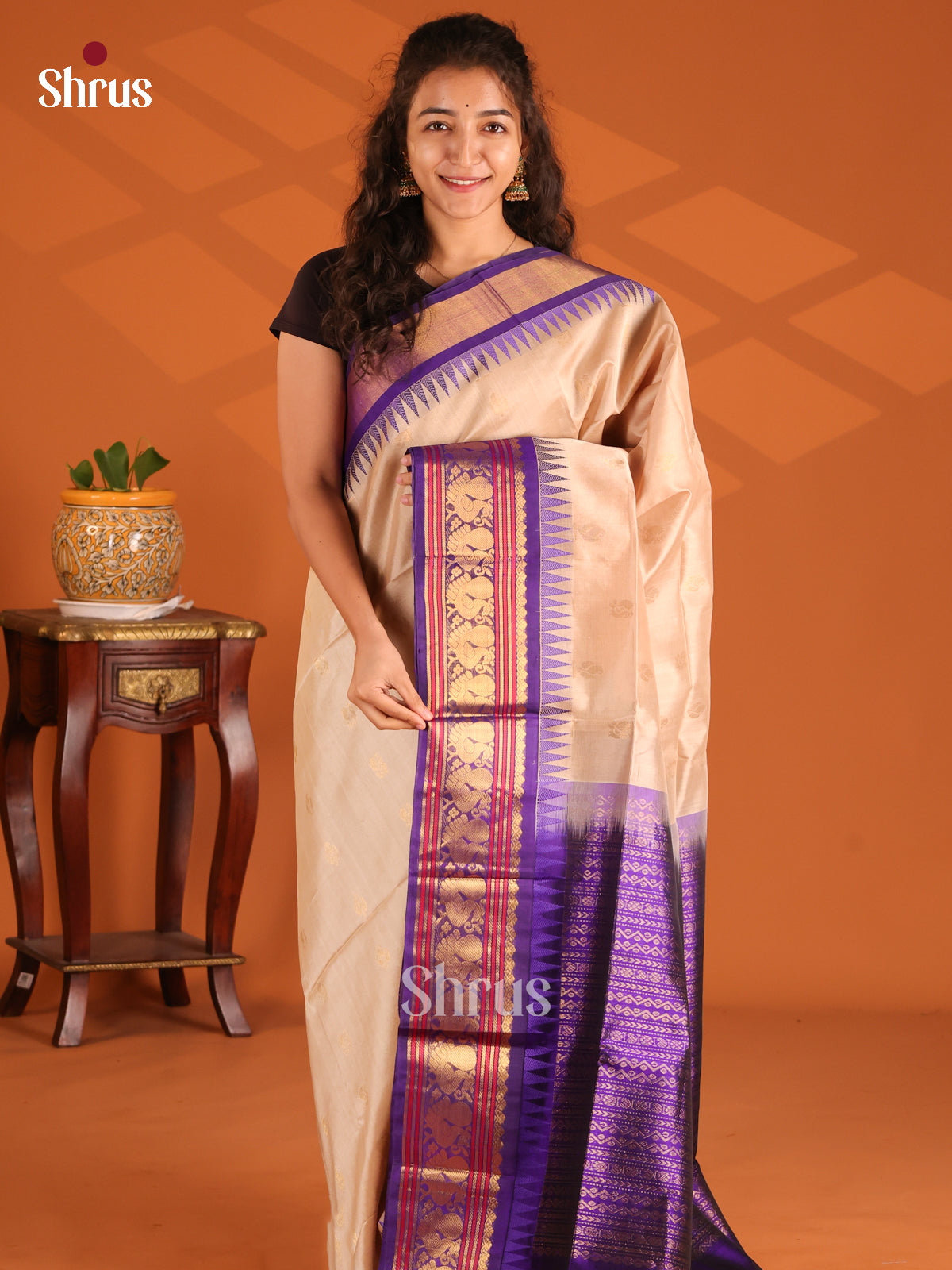 Pretty Cream Silk Cotton Saree gleam swith peaock buttas , zari brocade pallu - Shop on Shrus.com