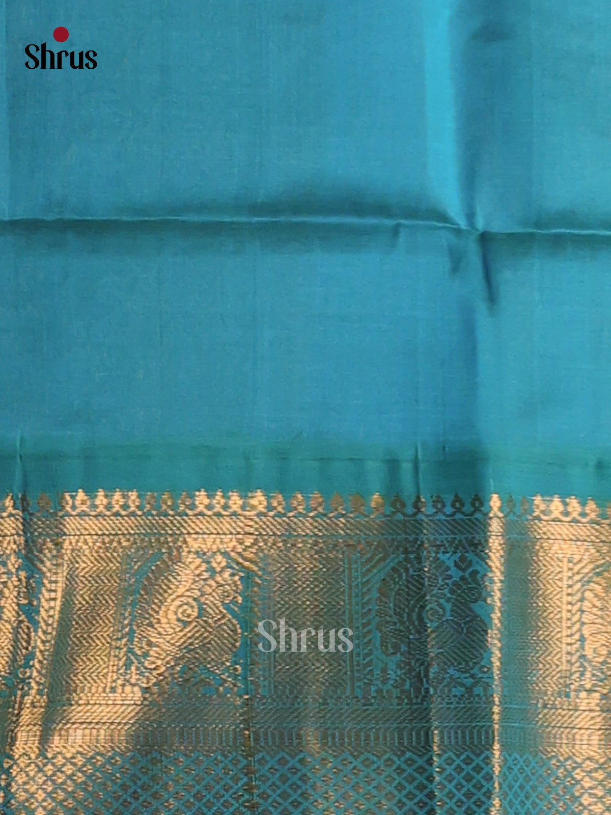 Elegant Lavender Silk Cotton Saree with golden peacock buttas & brocade border - Shop on Shrus.com