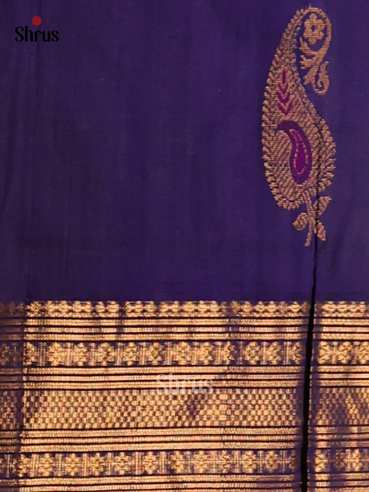 Lustrous Lite Green Silk Cotton Saree with podi kattam & blue zari brocade pallu - Shop on Shrus.com