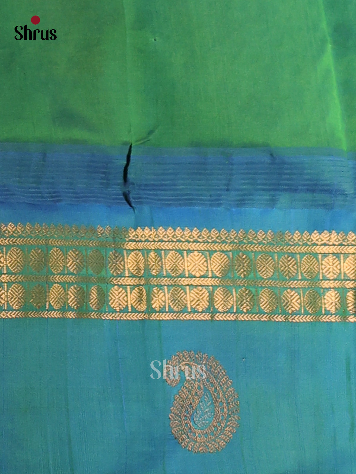 Elegant Peach Silk Cotton Saree gleams with gold zari buttas , blue rettaipet Border -1