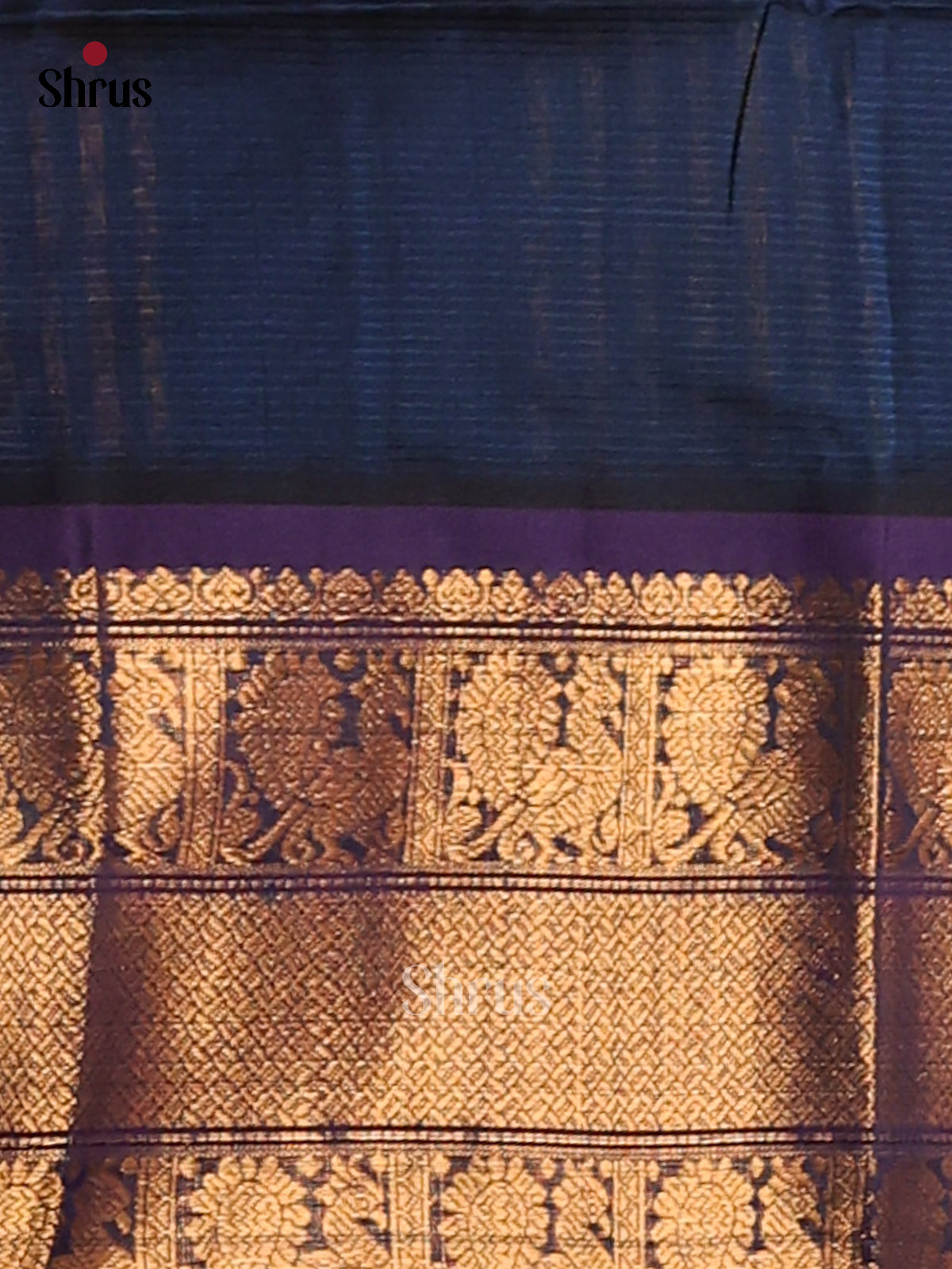 Peach Silk Cotton Saree with Navy Blue Zari Pallu - Shop on Shrus.com