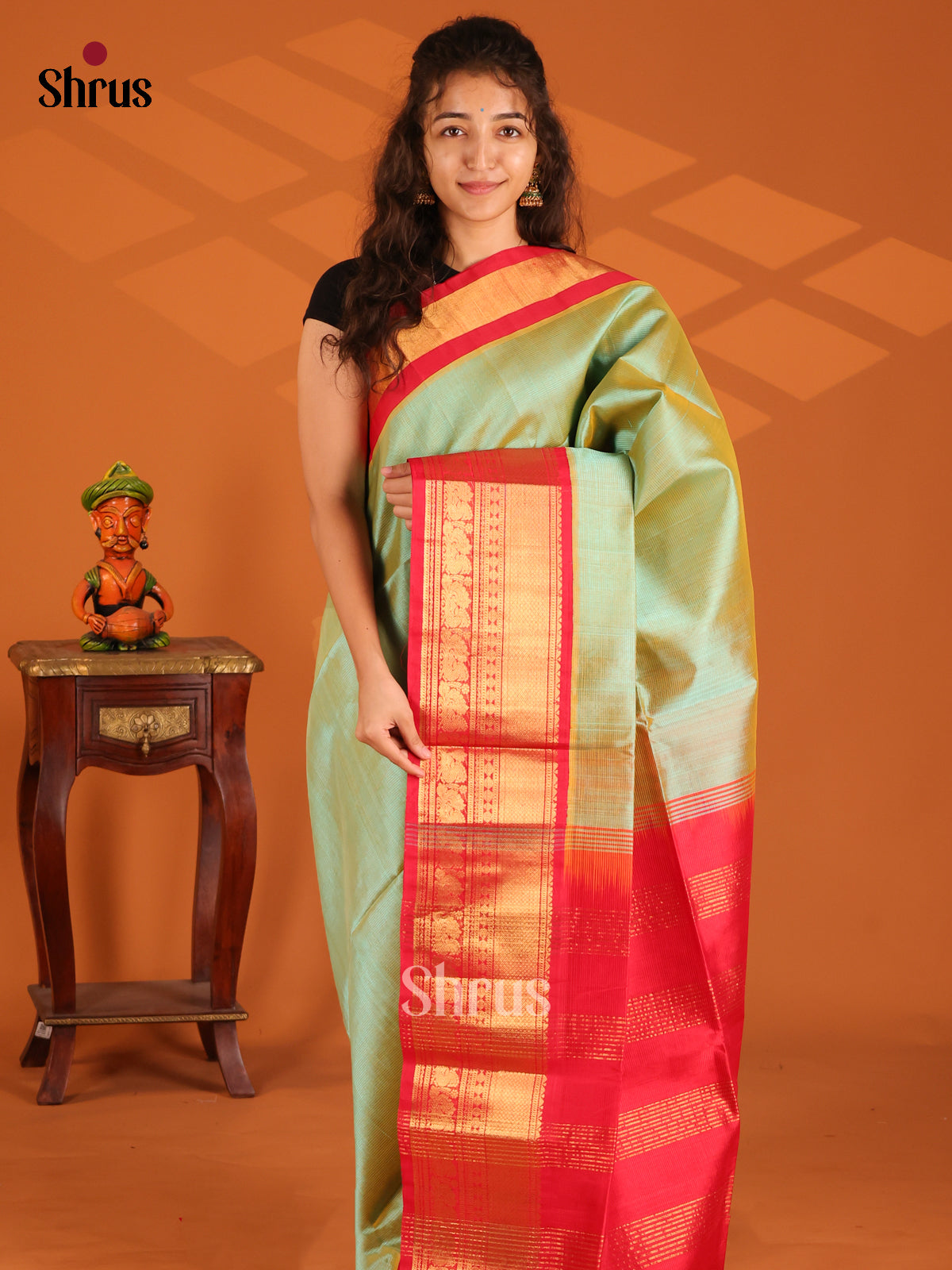 Light Green Silk Cotton Saree with Red Zari Border & Rich Brocade Pallu - Shop on Shrus.com
