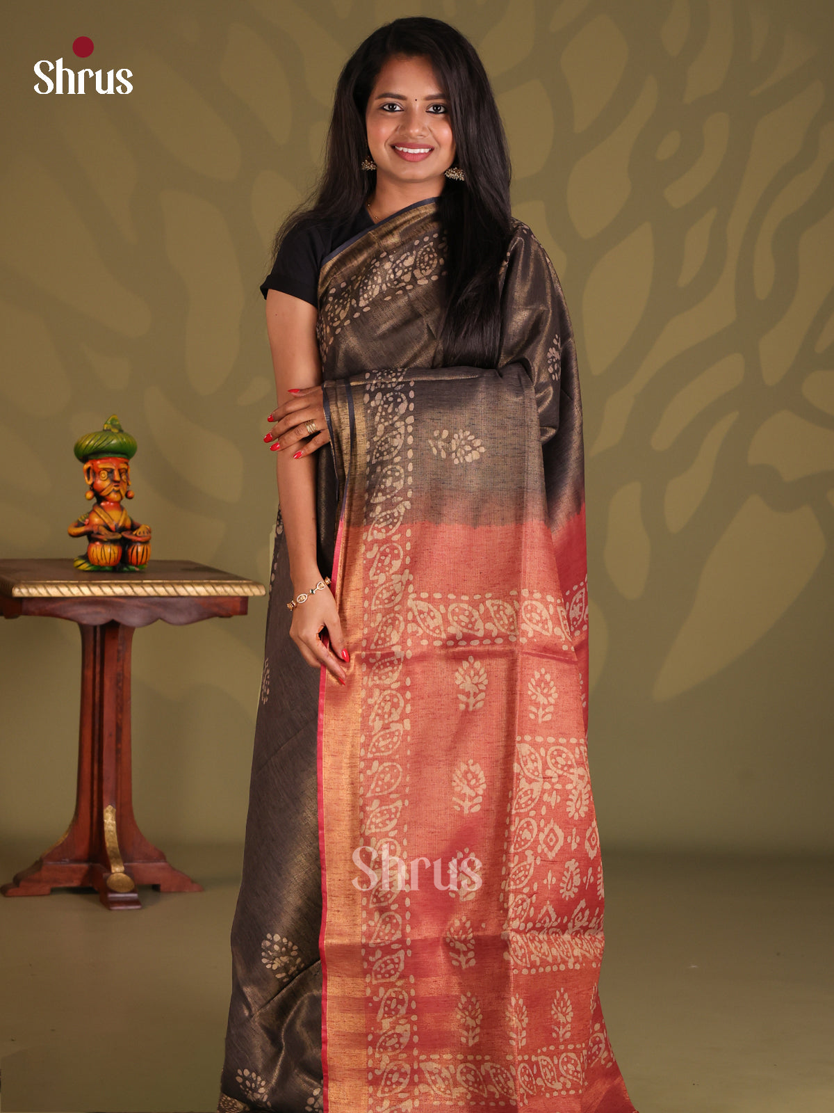 Elephant Black & Red - Bhatik Saree - Shop on Shrus.com