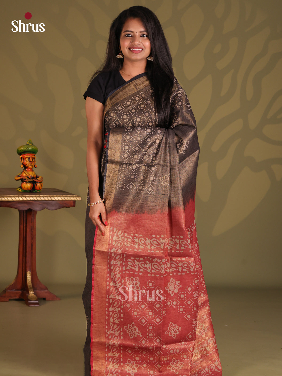Elephant Black & Red - Bhatik Saree - Shop on Shrus.com