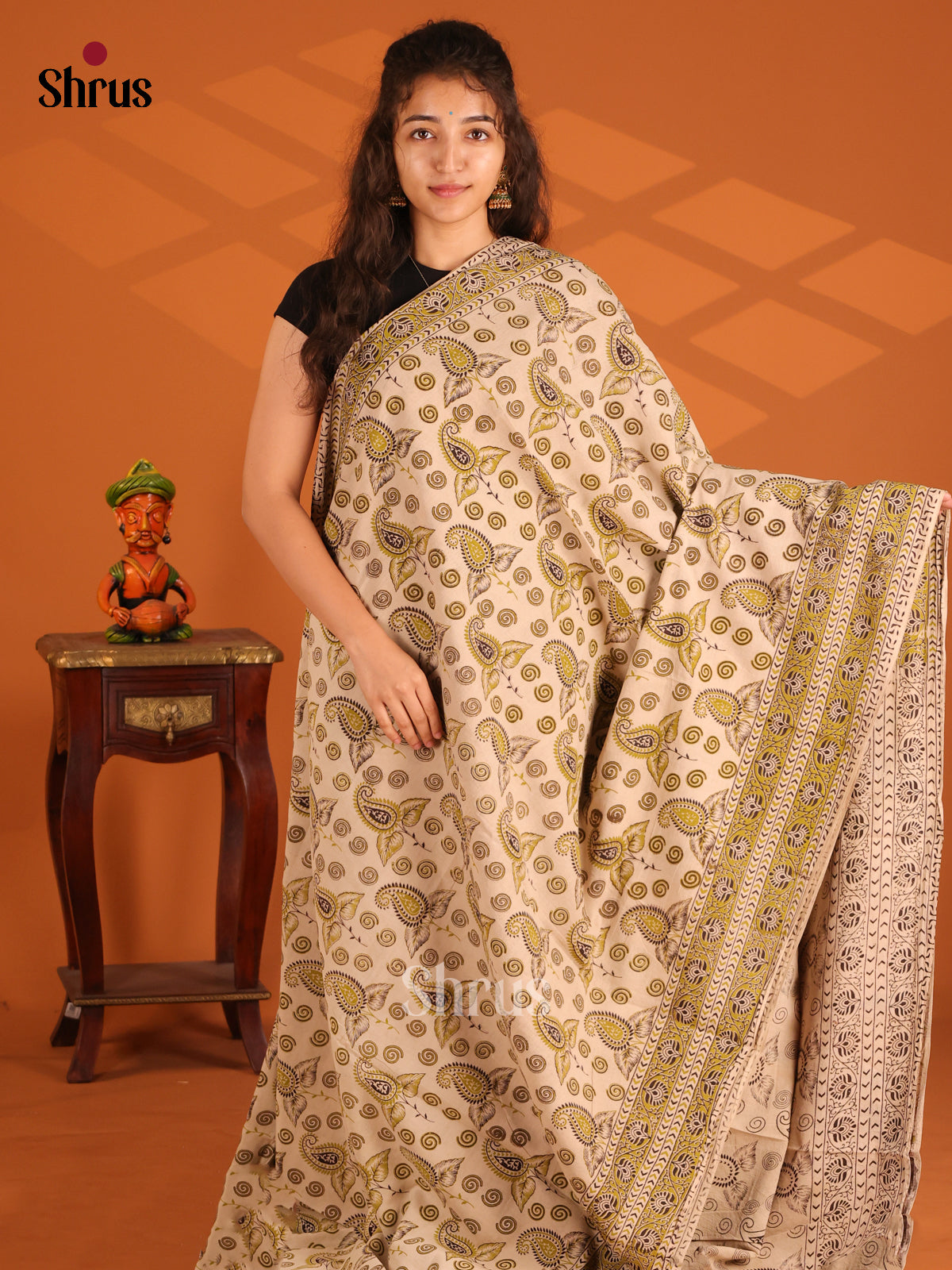 Cream & Green - Kalamkari cotton saree - Shop on Shrus.com