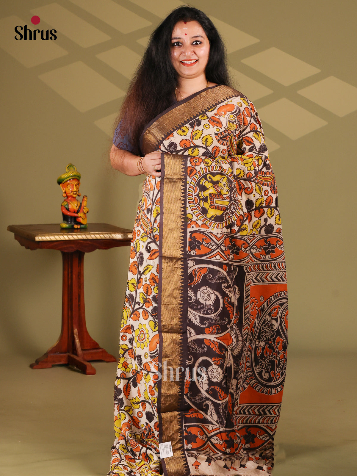 DES28179- chennur-kalamkari Saree - Shop on Shrus.com