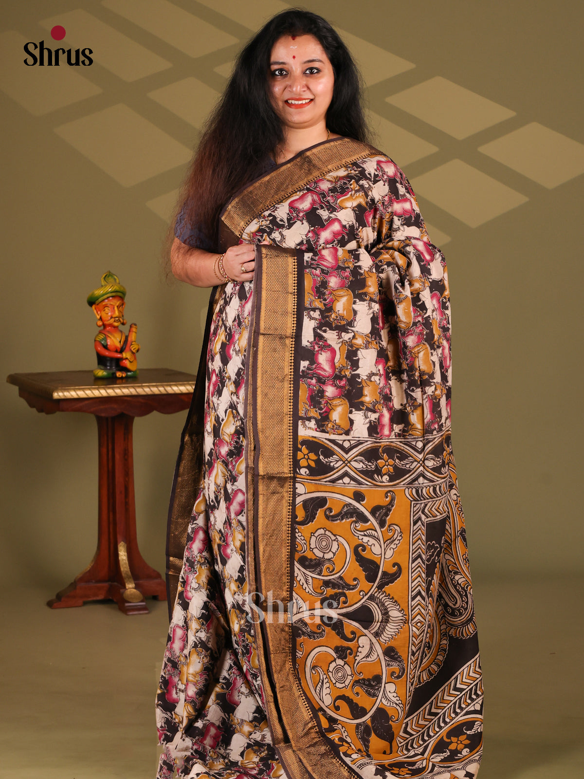 DES28227- chennur-kalamkari Saree - Shop on Shrus.com