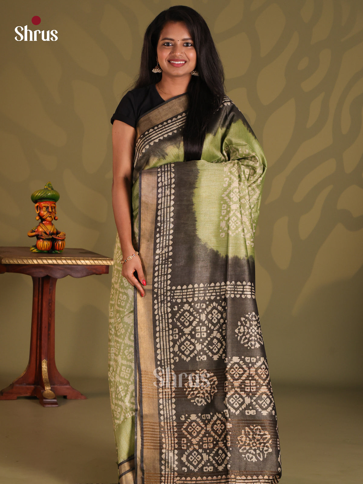 Light Green & Elephant Grey - Bhatik Saree - Shop on Shrus.com