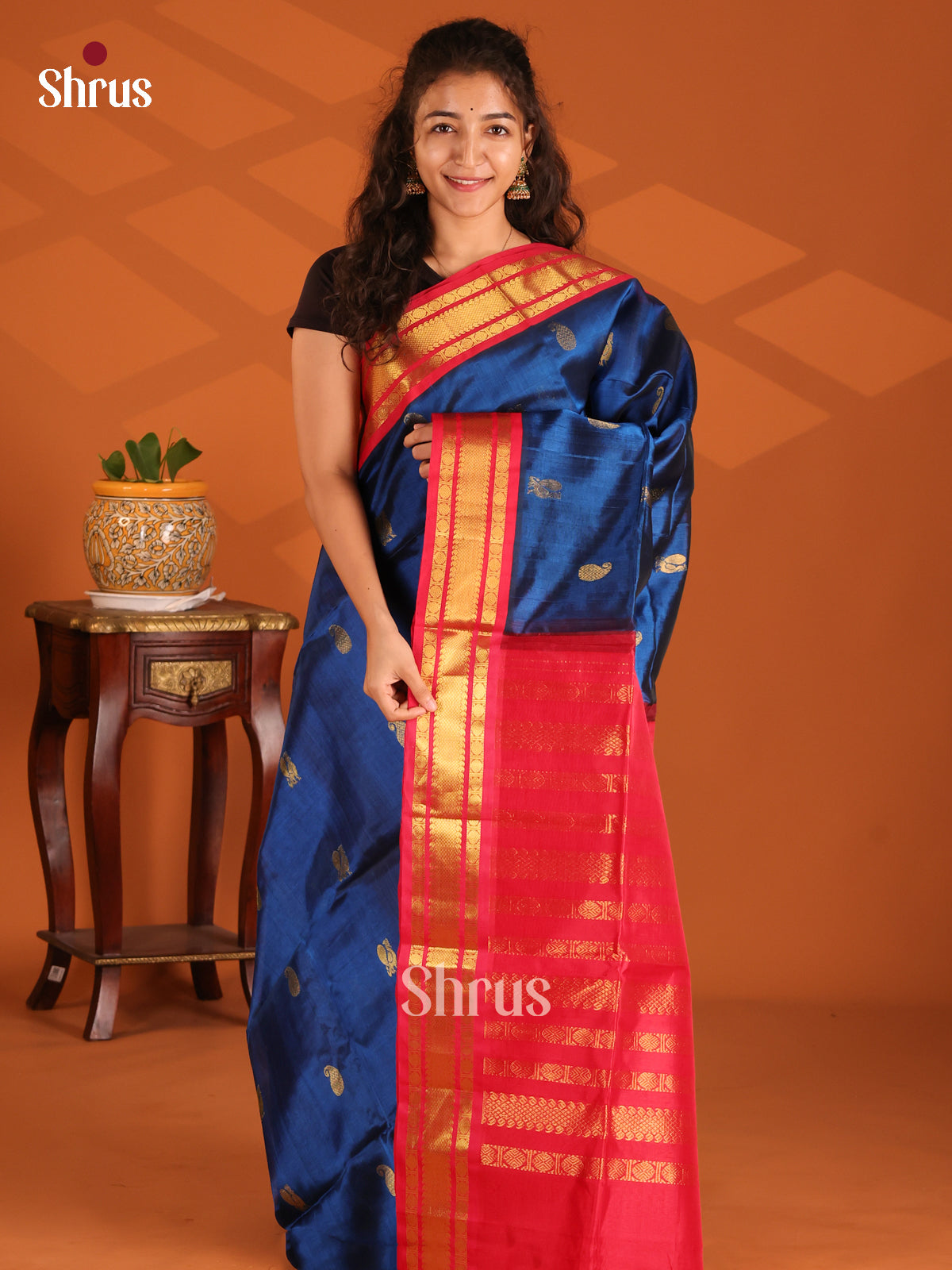Royal Blue Silk Cotton Saree with gold zari peacock, manga buttas , Red zari border - Shop on Shrus.com