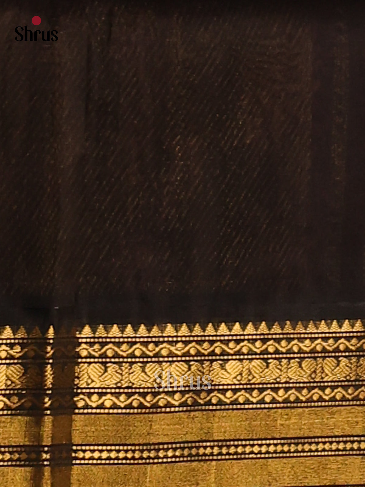 Graceful Pink Silk Cotton Saree with Zari Manga Buttas & Black Zari Border - Shop on Shrus.com