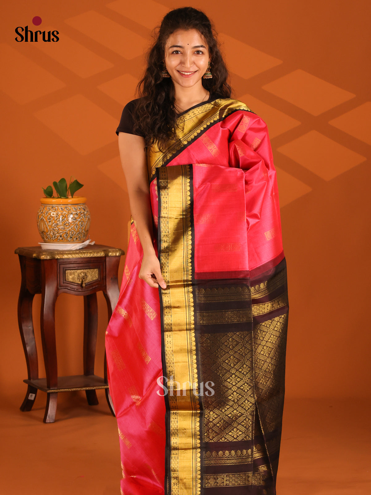 Chic Rani Pink Silk Cotton Saree with Zari Motifs & Black Brocade Pallu