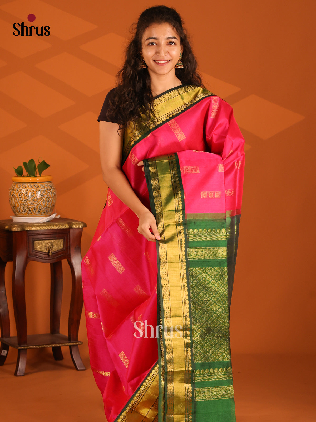 Pink and Green Silk Cotton Saree with zari criss cross checks brocade