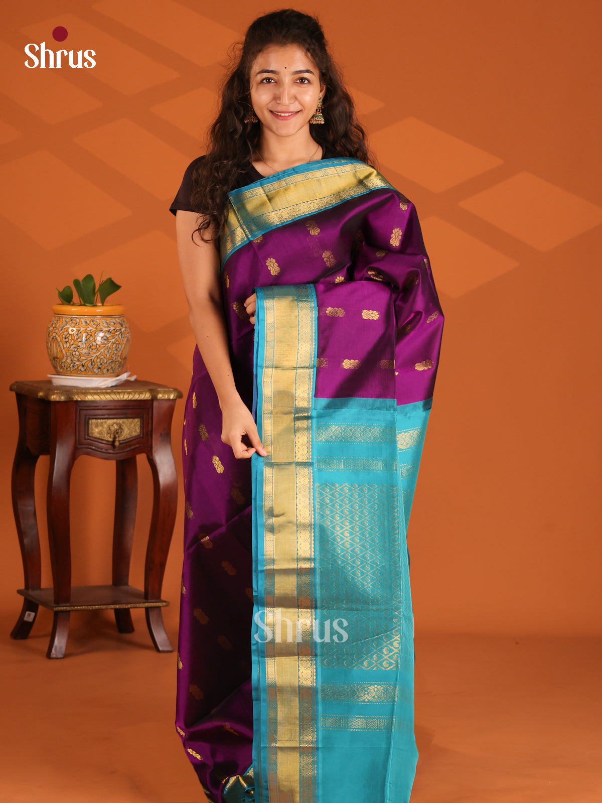 Violet and Blue Silk Cotton Saree adorned with rettaipet zari border - Shop on Shrus.com