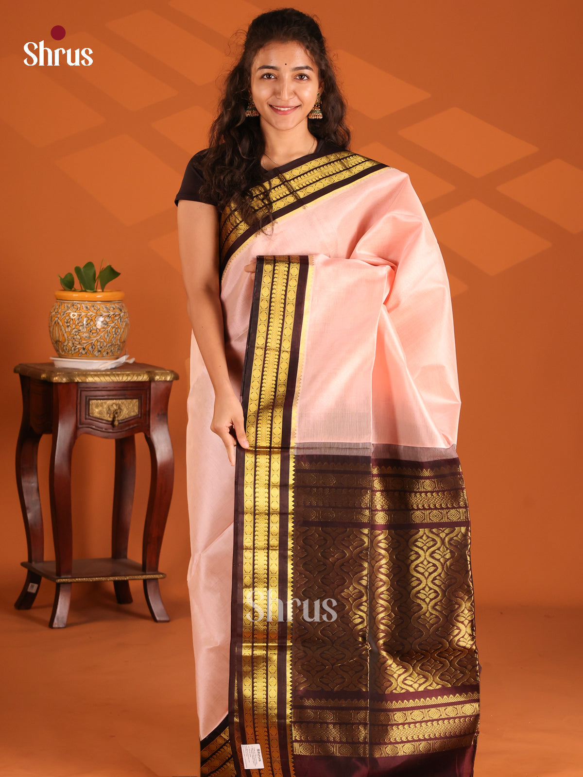 Charming Baby pink Silk Cotton Saree with brown zari brocade pallu - Shop on Shrus.com