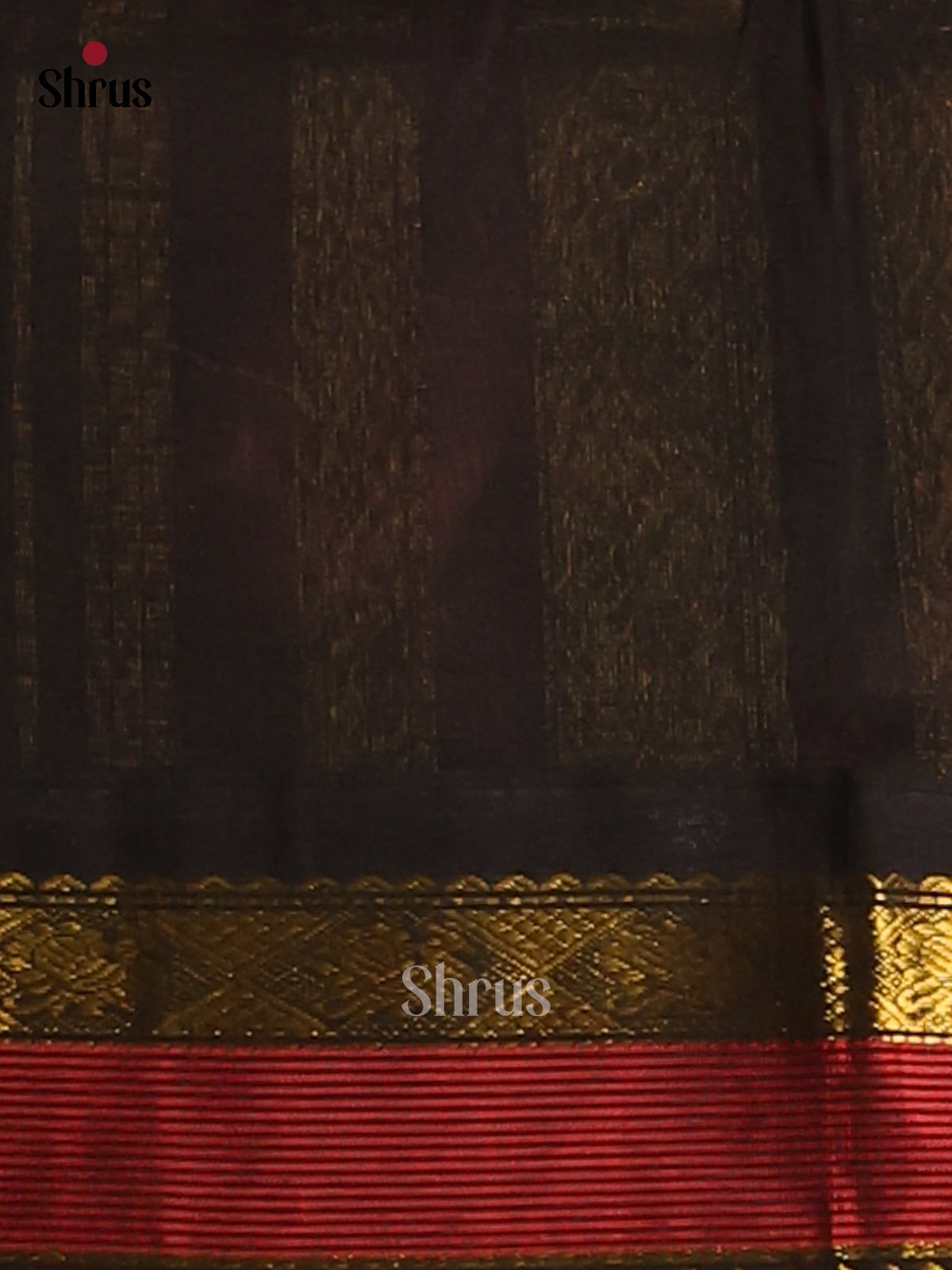 Lustrous Pink Silk Cotton Saree with plain body & black zari border -1