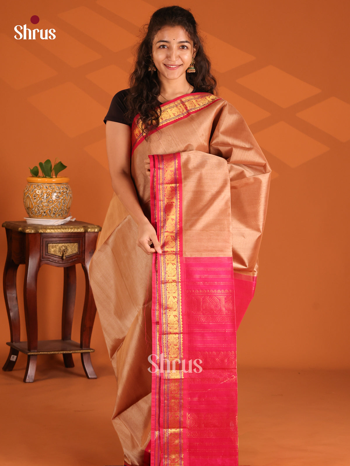 Pretty Brown Silk Cotton Saree with gold zari peacock buttas in pink zari border - Shop on Shrus.com
