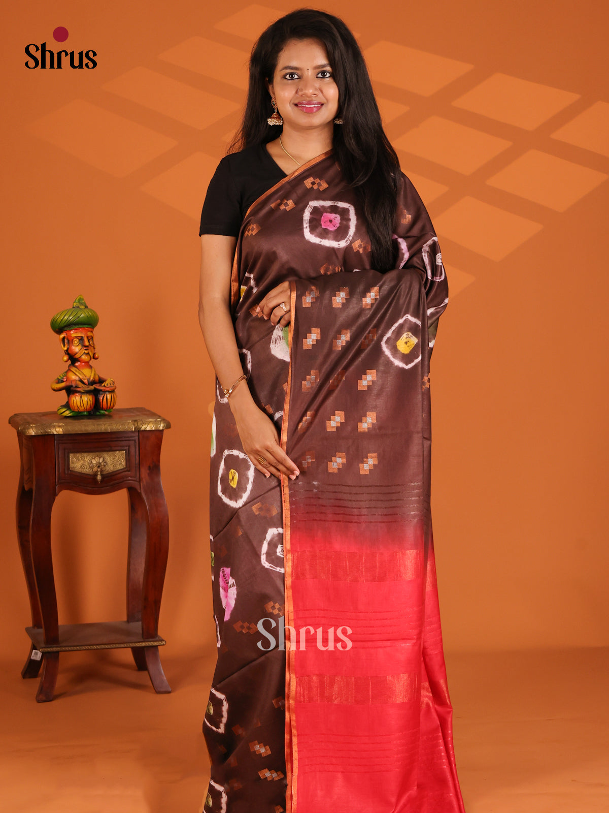 Brown with Red - shibori saree - Shop on Shrus.com