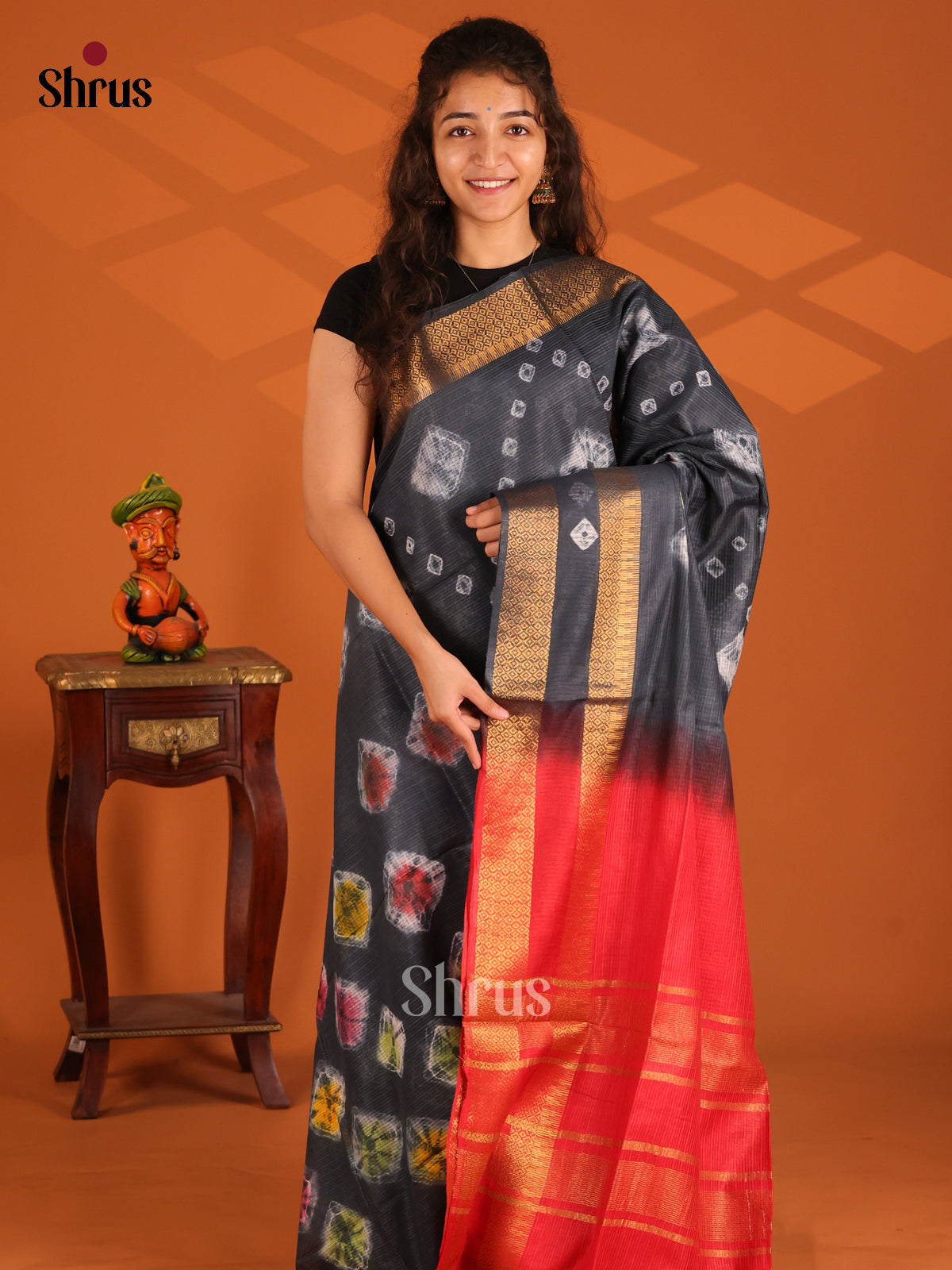 Black & Red- Shibori Saree - Shop on Shrus.com