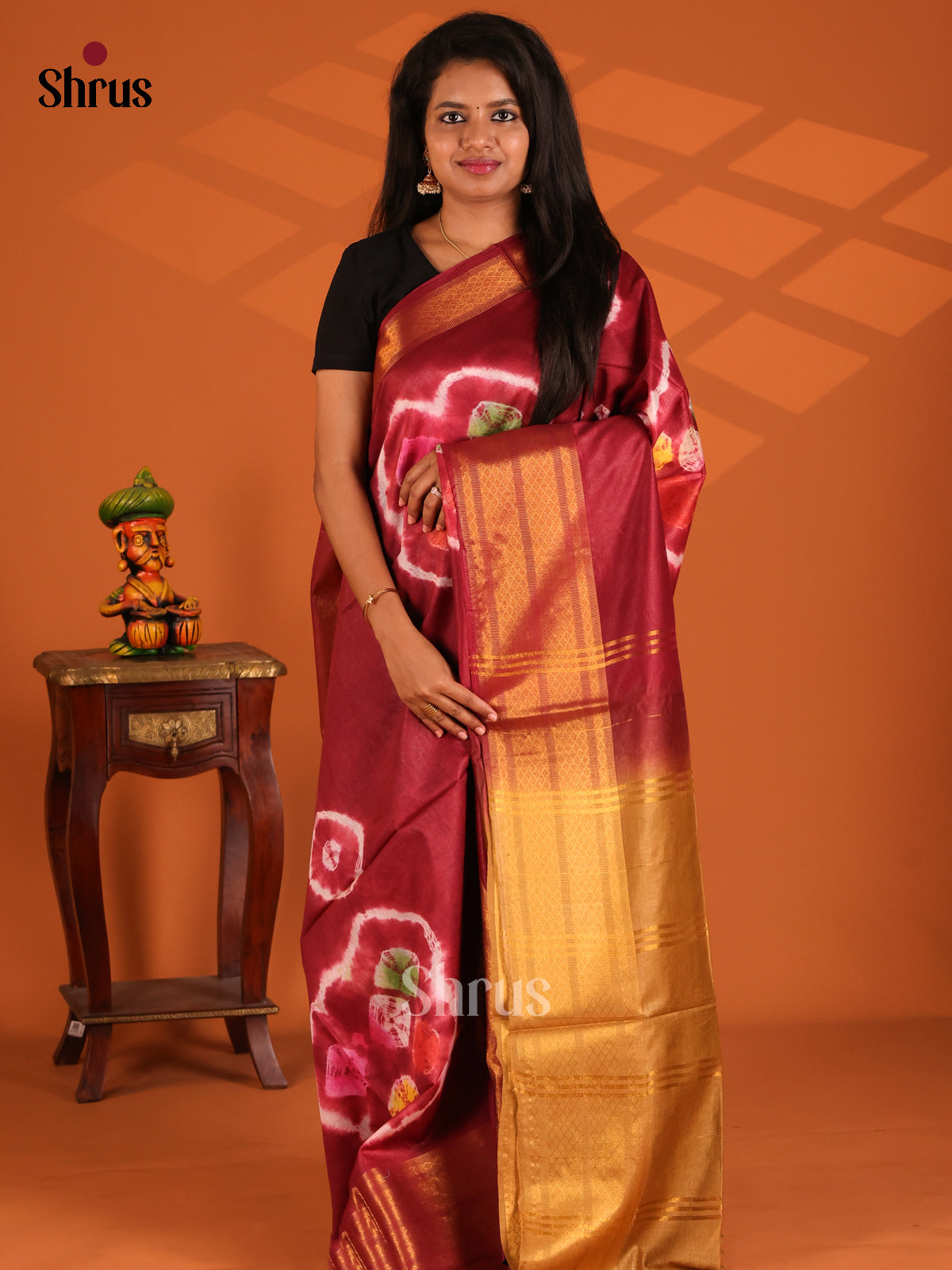 Maroon & Gold- shibori saree - Shop on Shrus.com