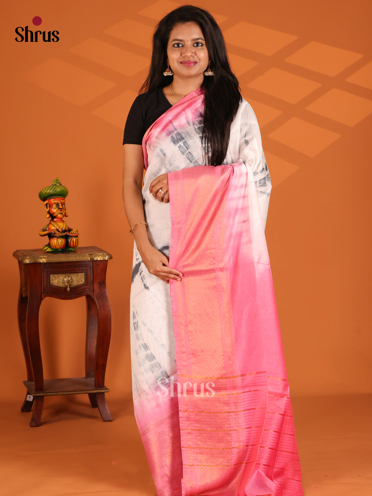 White & Pink- shibori saree - Shop on Shrus.com