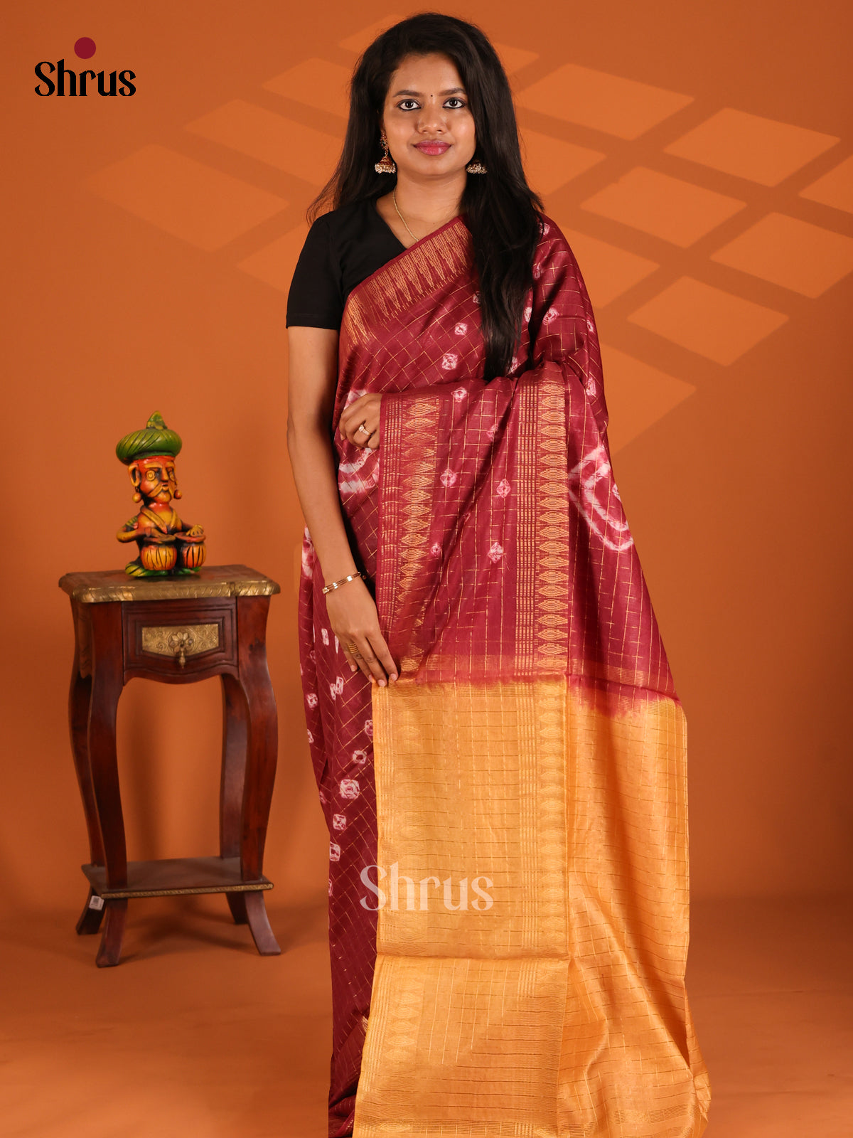 Maroon & Beige - shibori saree - Shop on Shrus.com