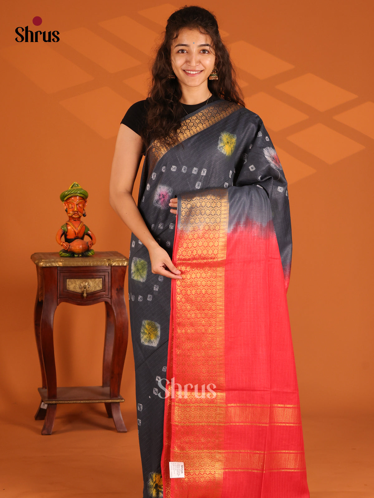 Black with Red - Shibori Saree - Shop on Shrus.com