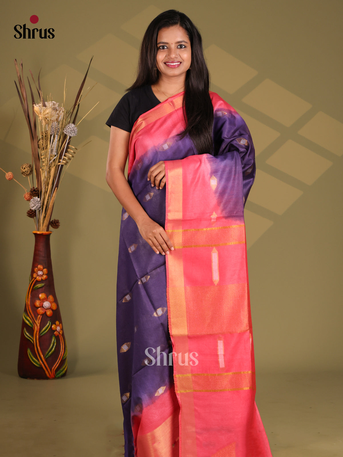 DES29082 - Semi Tussar Saree - Shop on Shrus.com