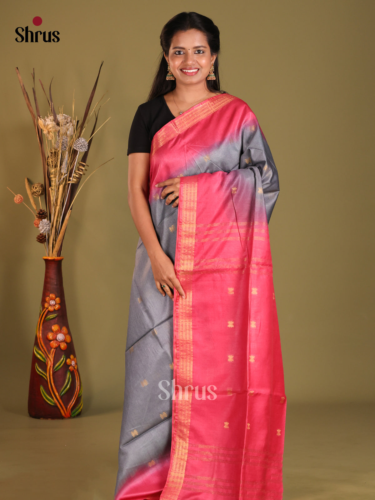 DES29331 - Semi Tussar saree - Shop on Shrus.com