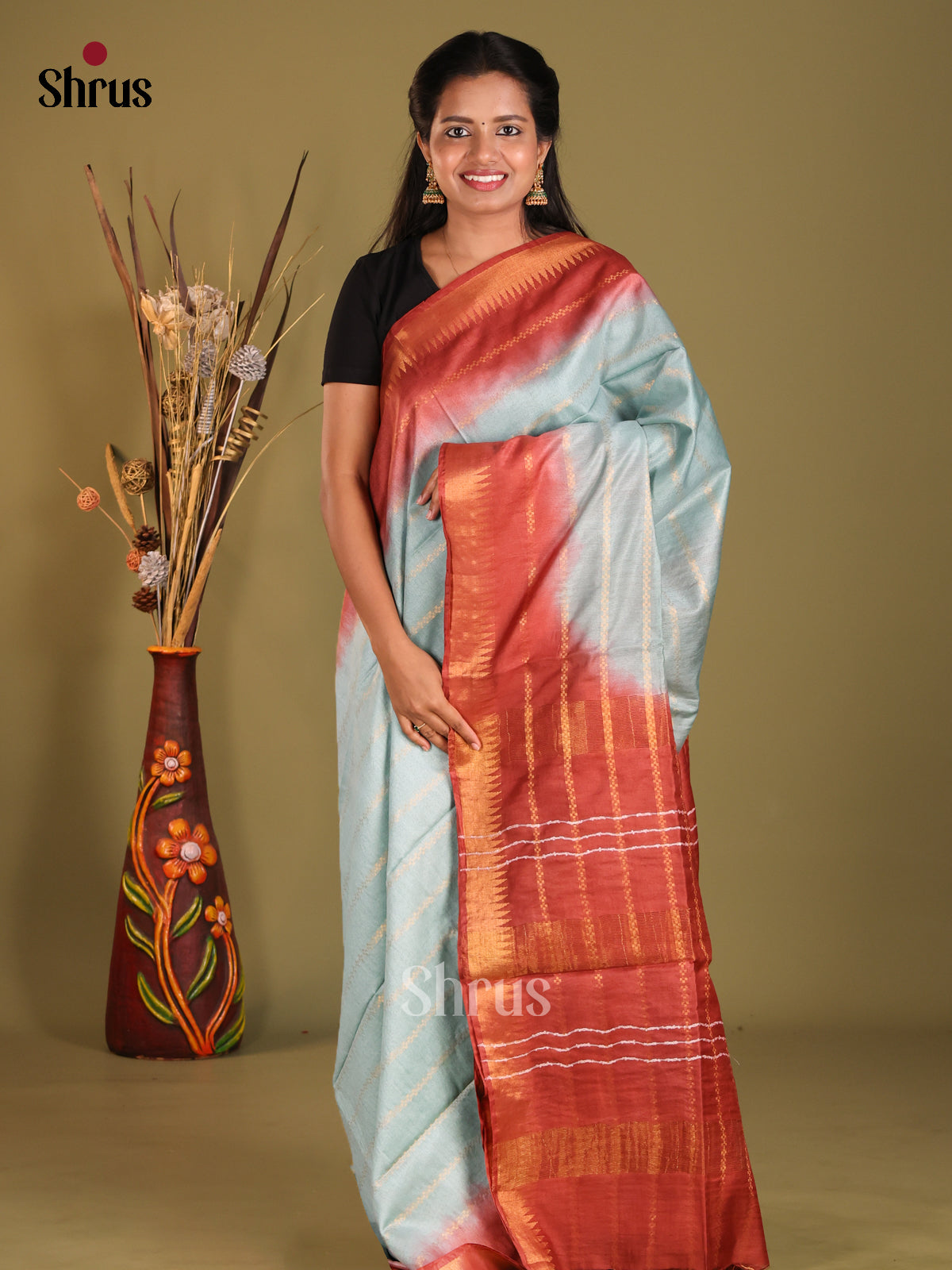 Blue & Red - Semi Tussar saree - Shop on Shrus.com