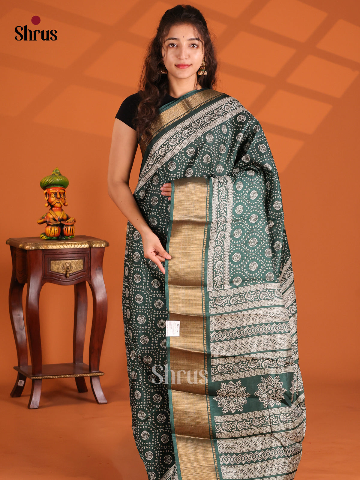 Green - Semi Crepe Saree - Shop on Shrus.com