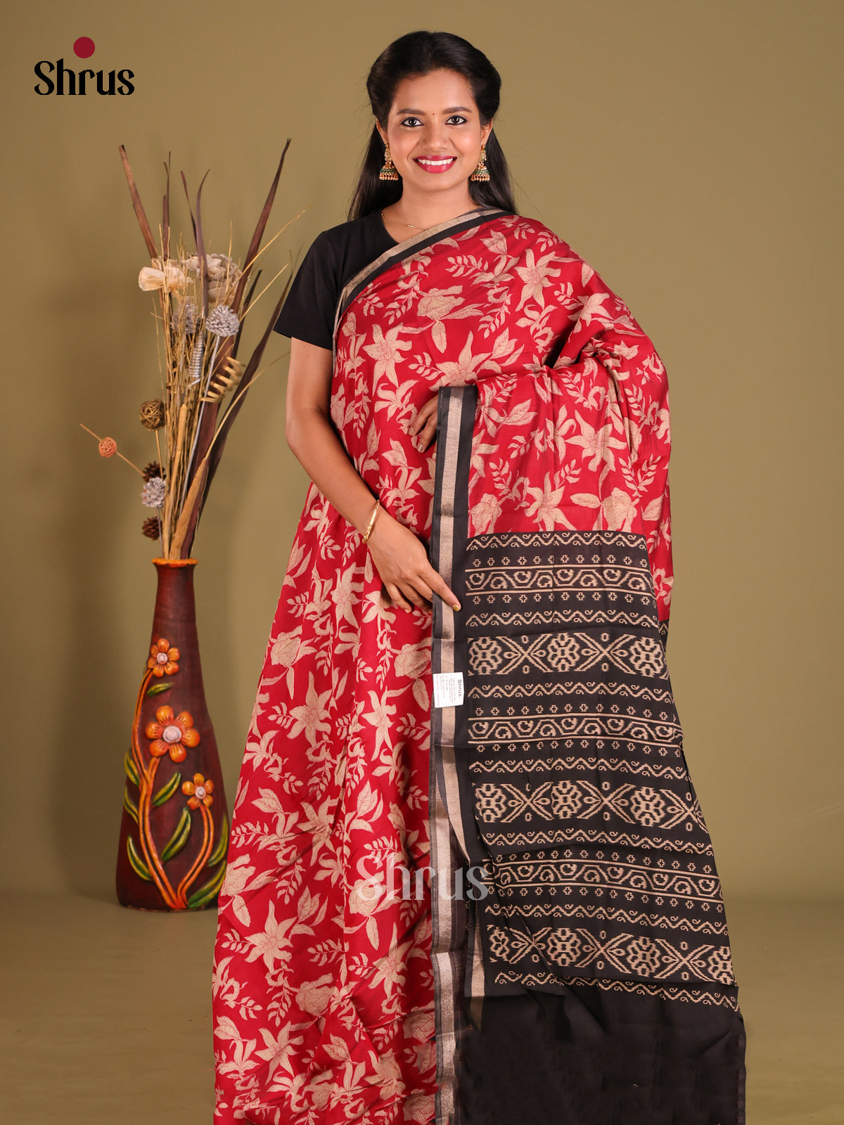 Red & Black - Art Modal Saree - Shop on Shrus.com