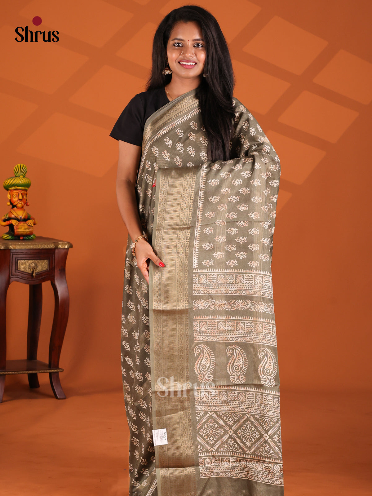 Grey - Semi Crepe Saree - Shop on Shrus.com