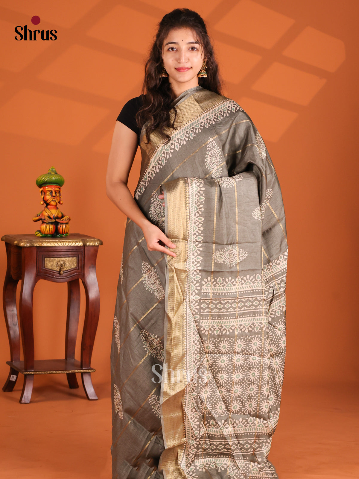 Grey - Semi Crepe Saree - Shop on Shrus.com