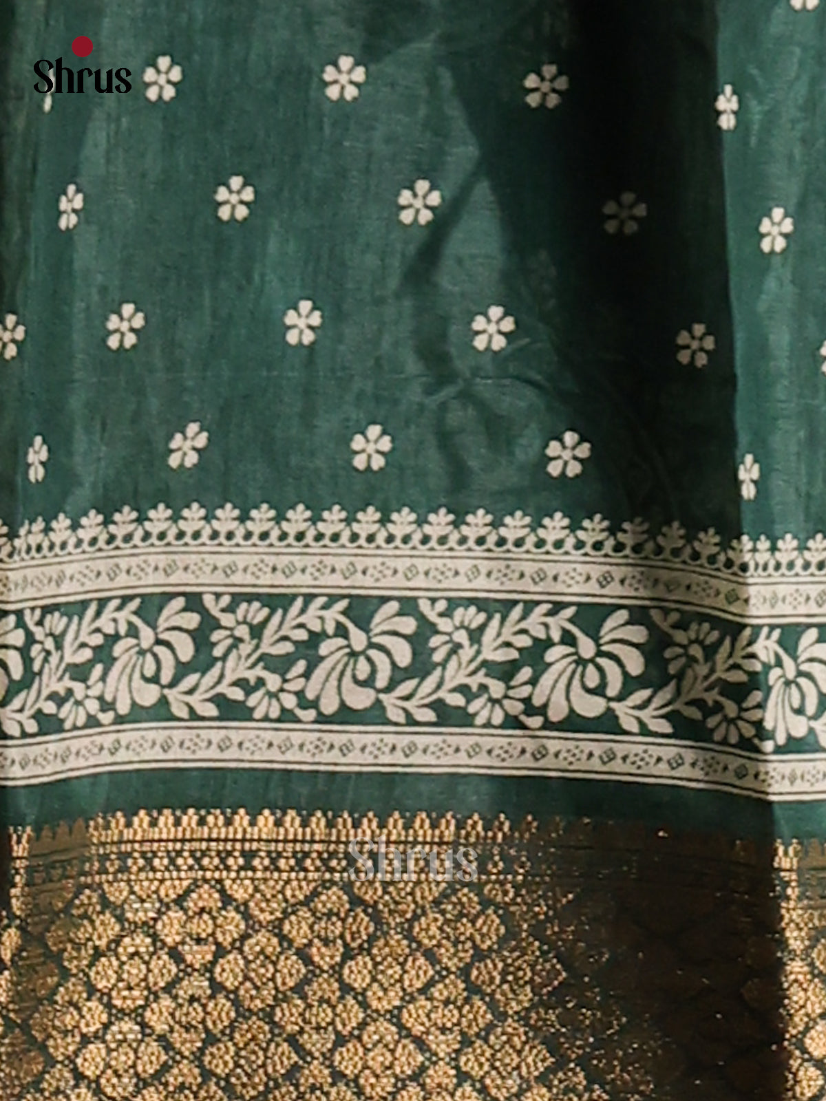Dark Green - Semi Crepe Saree - Shop on Shrus.com