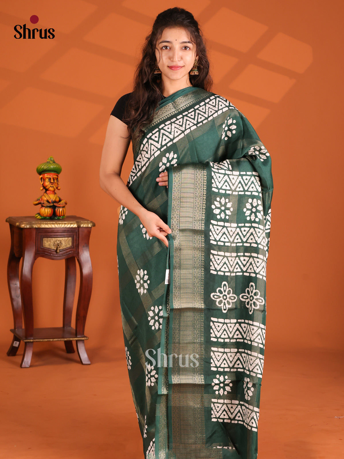 Green - Semi Crepe Saree - Shop on Shrus.com
