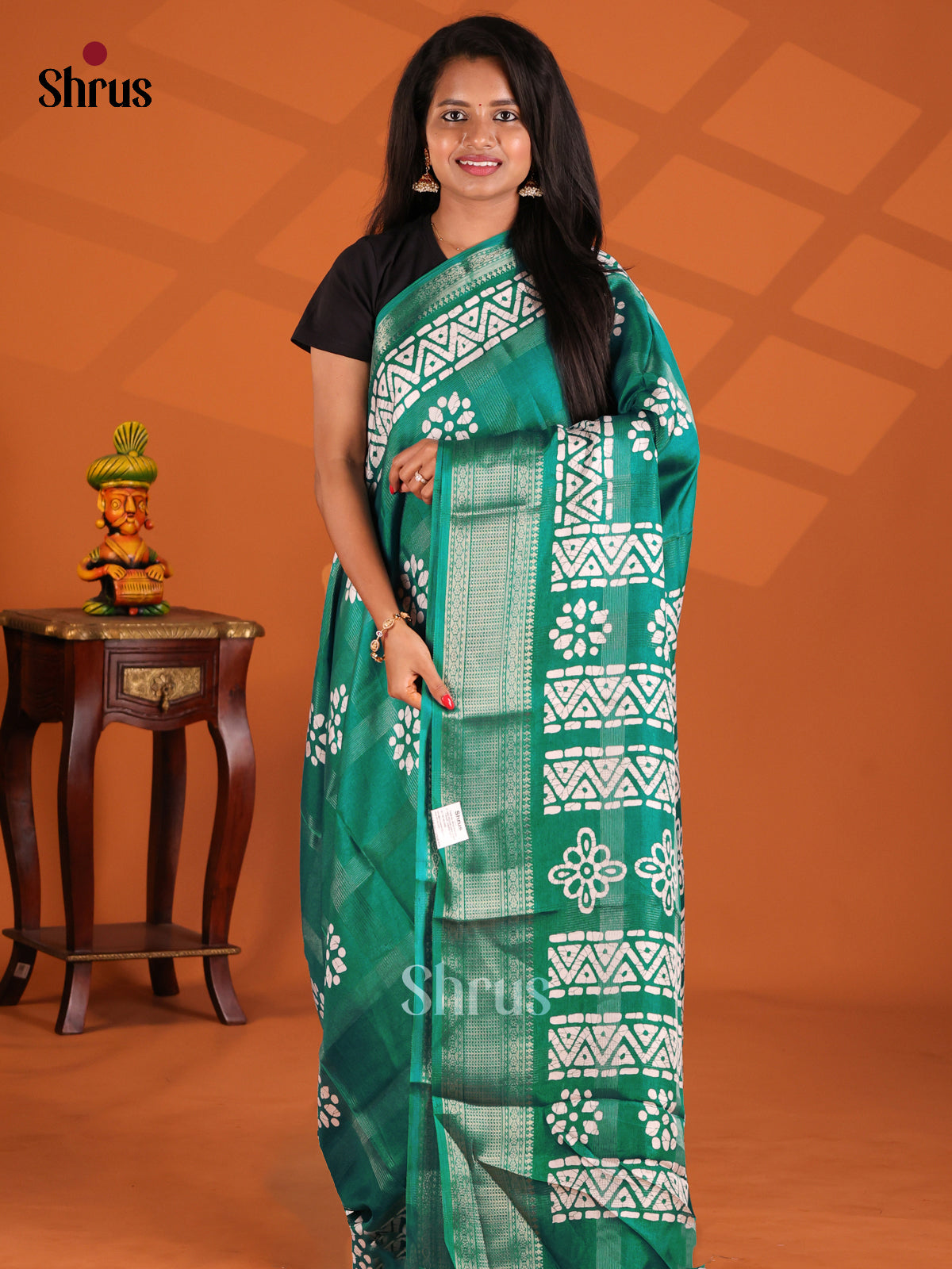 Green - Semi Crepe Saree - Shop on Shrus.com