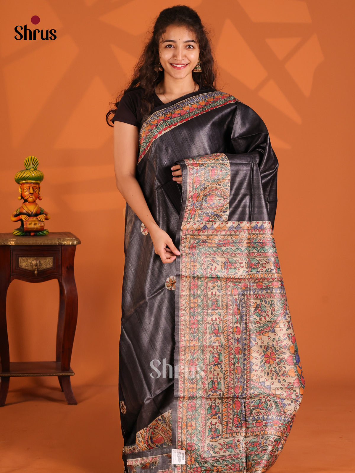 Black & Beige- Tussar Saree