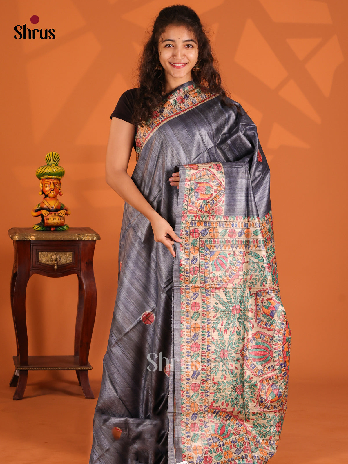 Grey & Beige - Tussar Saree