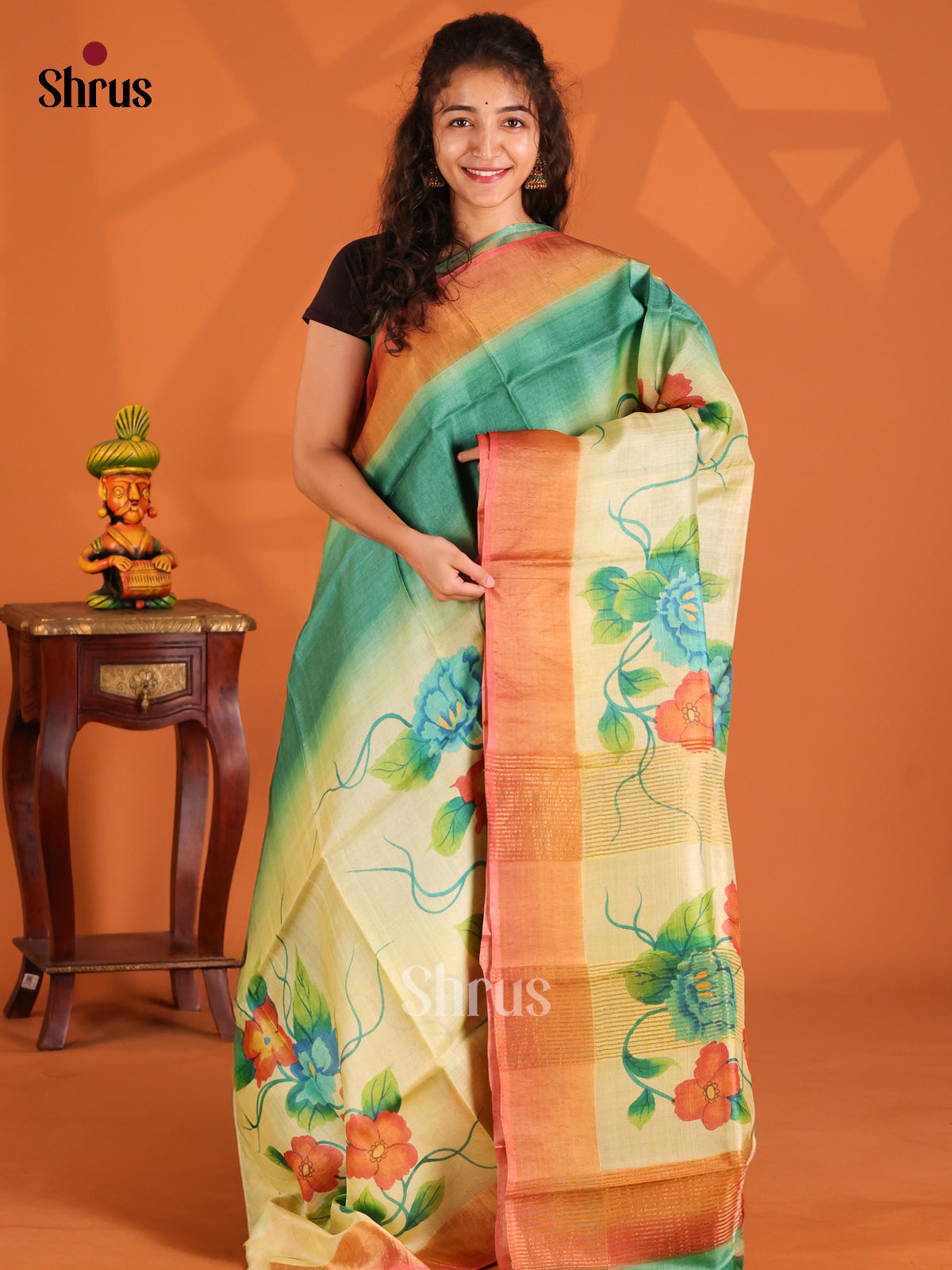 Green & Cream - Tussar Saree