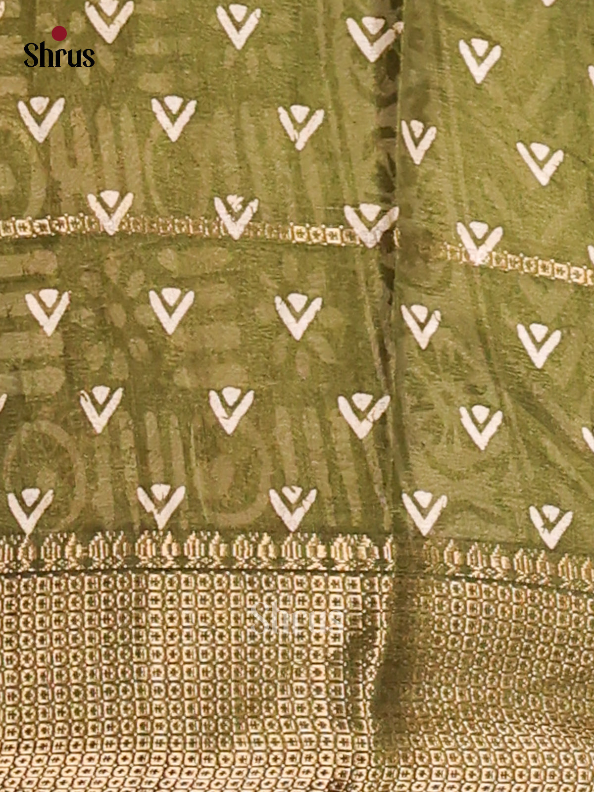 Green- Semi Crepe Saree - Shop on Shrus.com