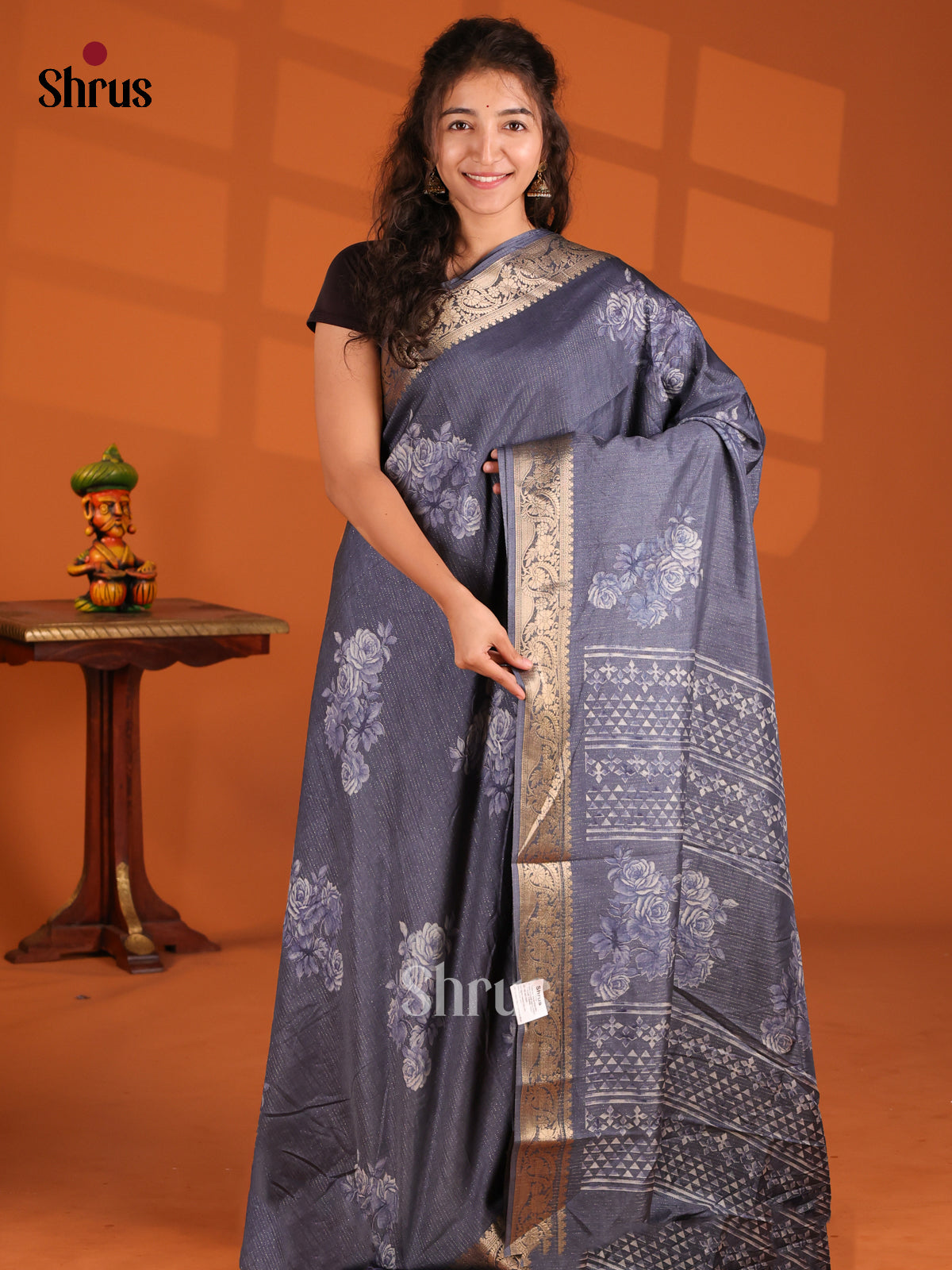 Grey - Semi Crepe Saree - Shop on Shrus.com