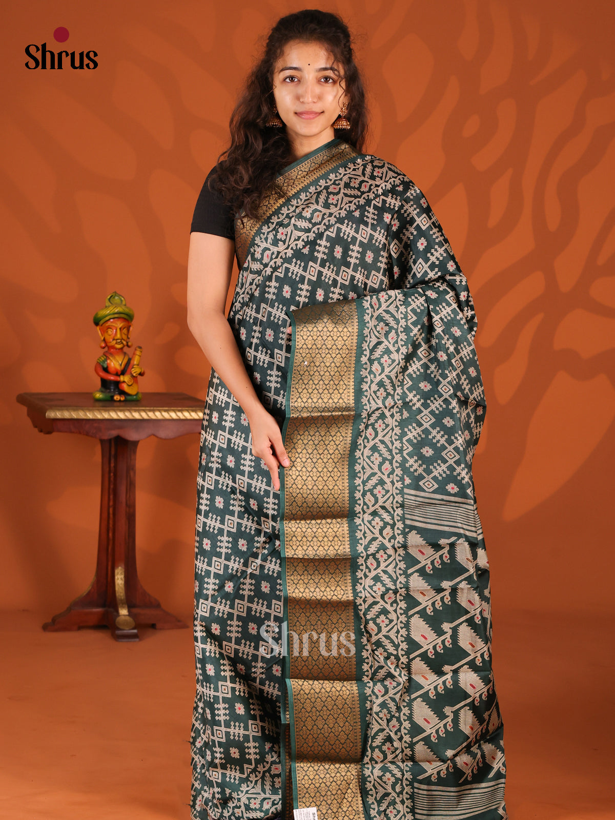Green - Semi Crepe Saree - Shop on Shrus.com
