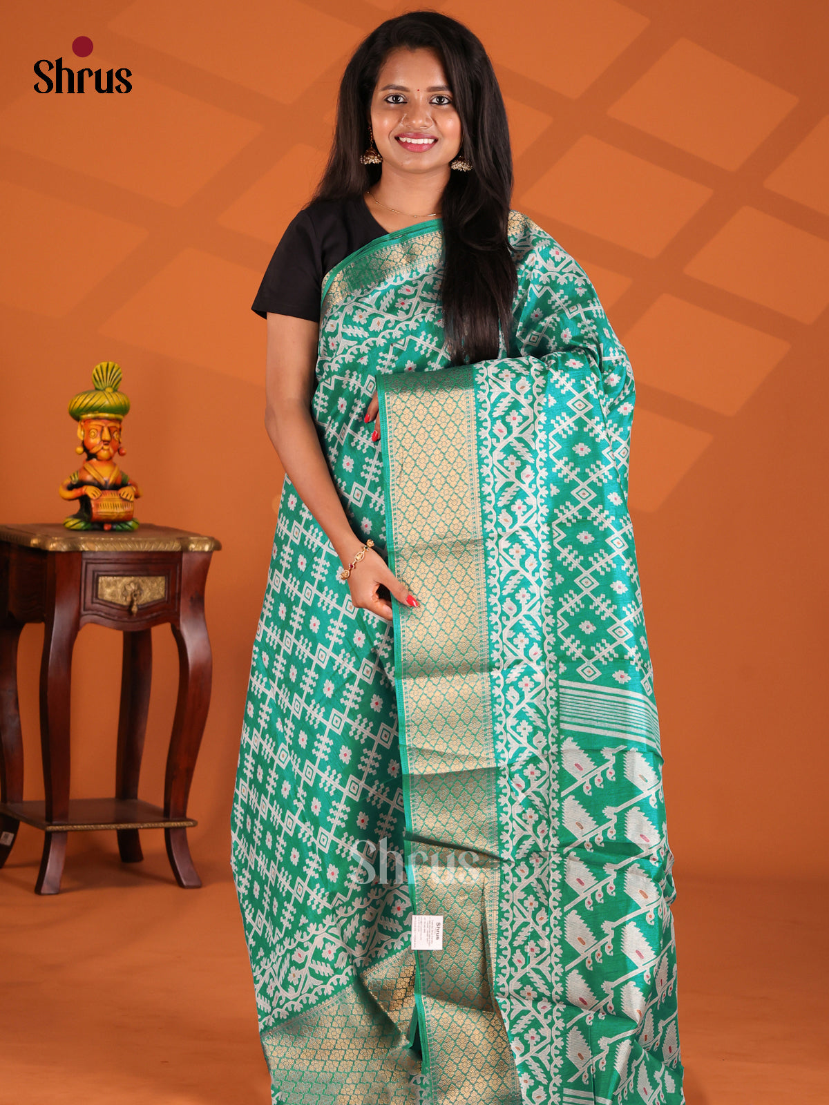 Green - Semi Crepe Saree - Shop on Shrus.com